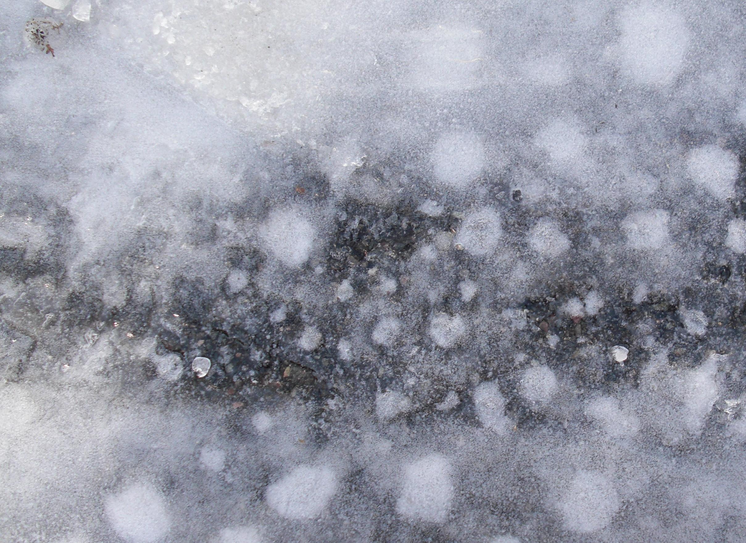 image: driveway ice